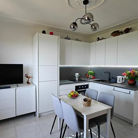 Apartamento Seaview Tajm Garden & Private Parking Opatija
